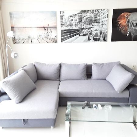 Front Port Line Sleeps 6 Διαμέρισμα Μαρμπέλλα Εξωτερικό φωτογραφία