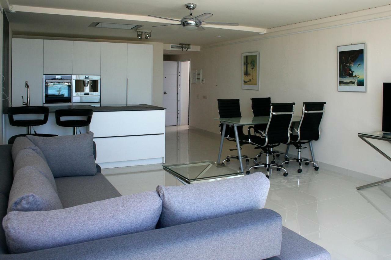 Front Port Line Sleeps 6 Διαμέρισμα Μαρμπέλλα Εξωτερικό φωτογραφία