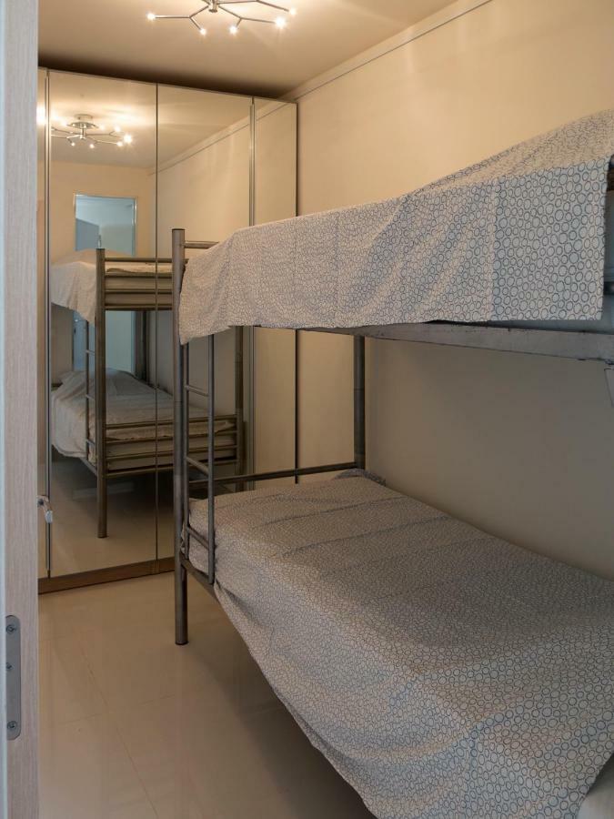 Front Port Line Sleeps 6 Διαμέρισμα Μαρμπέλλα Εξωτερικό φωτογραφία